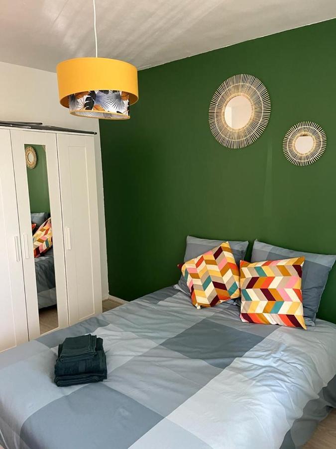 Appartement Le Rousseau Metz Avec Parking Gratuit Eksteriør billede